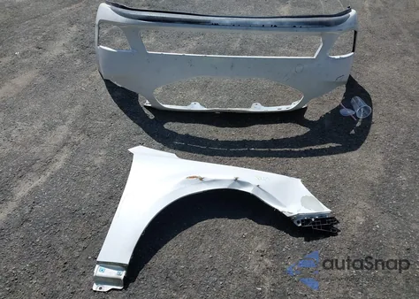 2015 Kia Cadenza Premium z USA, uszkodzony, nr VIN KNALN4D71F5192616